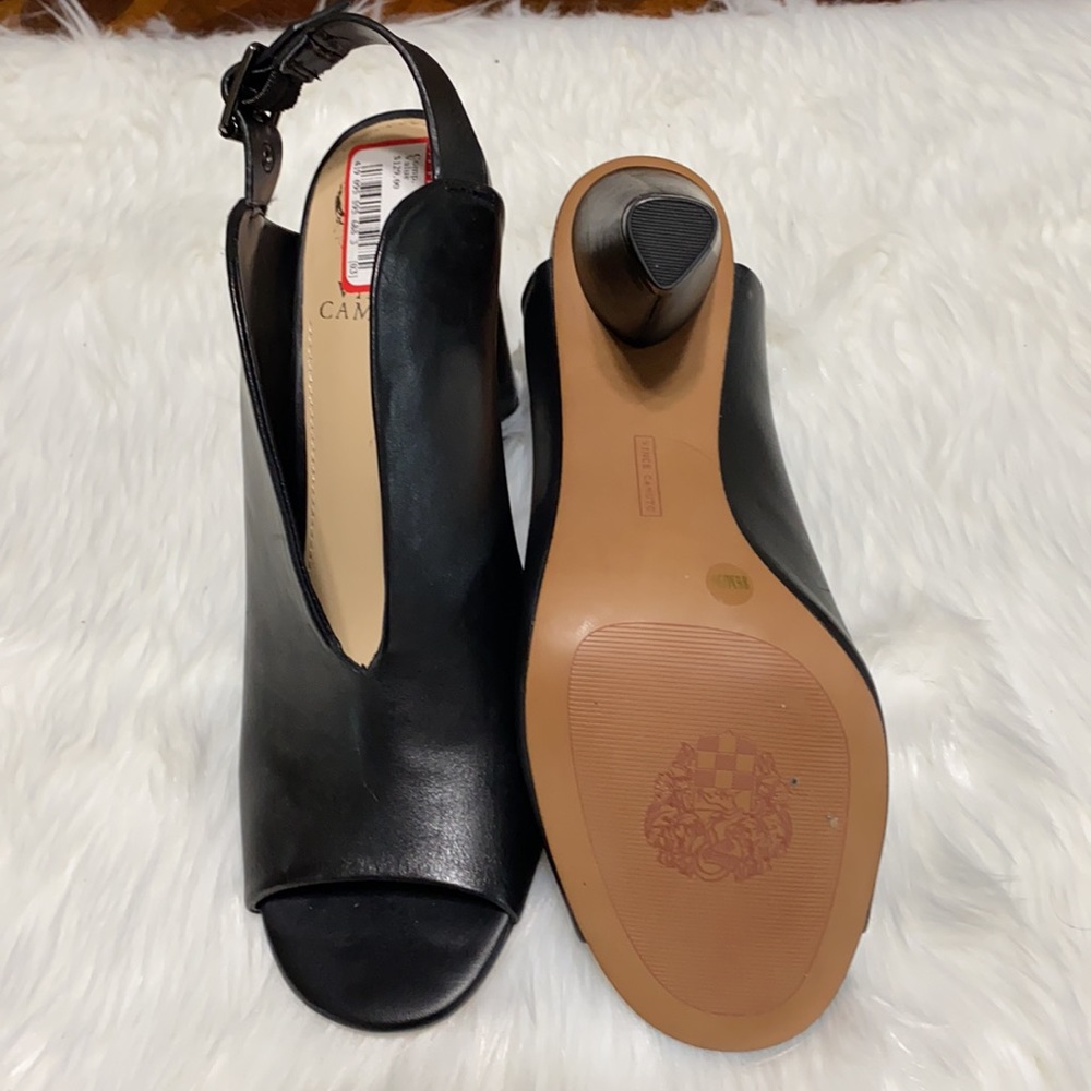 Shoes - Picture 2 of 4